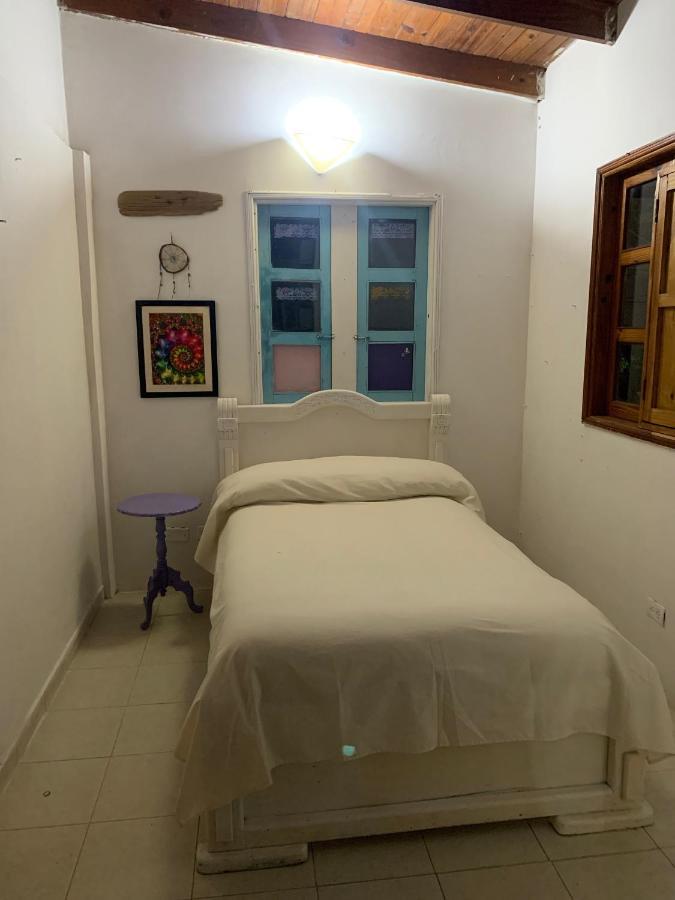 Hostal Casaluna San Andres Экстерьер фото