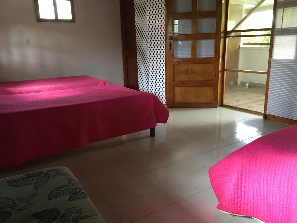 Hostal Casaluna San Andres Экстерьер фото
